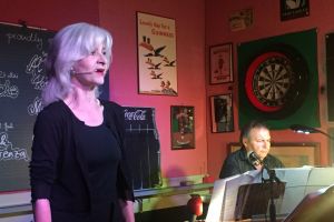 Letizia  Fiorenza  (voc)  und  Konrad  Weiss  (p)